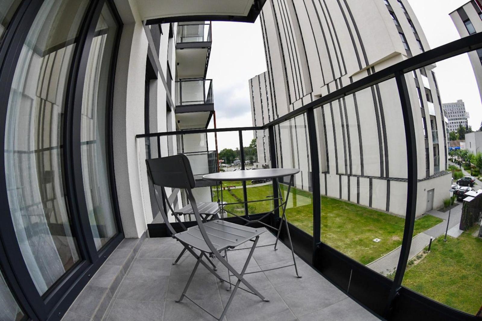 Elegant Two-Room Apartment, Sleeps 4, Near Turon Arena, With Balcony Cracovia Esterno foto